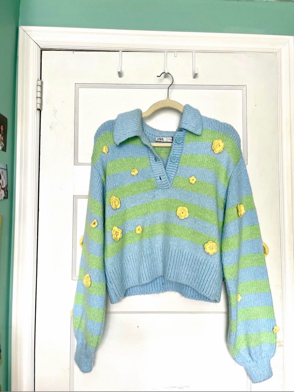 ZARA Pastel Blue & Pastel Green Striped V‑Neck Flower Sweater
